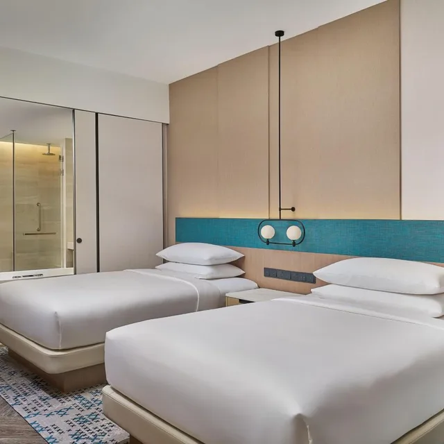 Room, Twin Beds, City View, Club Floor، Penang Marriott Hotel 1/10
