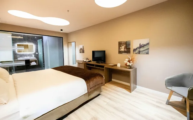 Suite, King Bed, Best Western Premier Ark Hotel 1/5