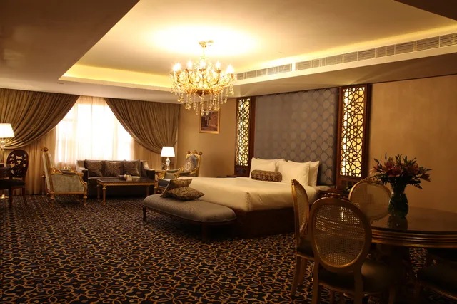 Diplomat, Suite، فندق الرهدان(Al Rahden Hotel) 1/3