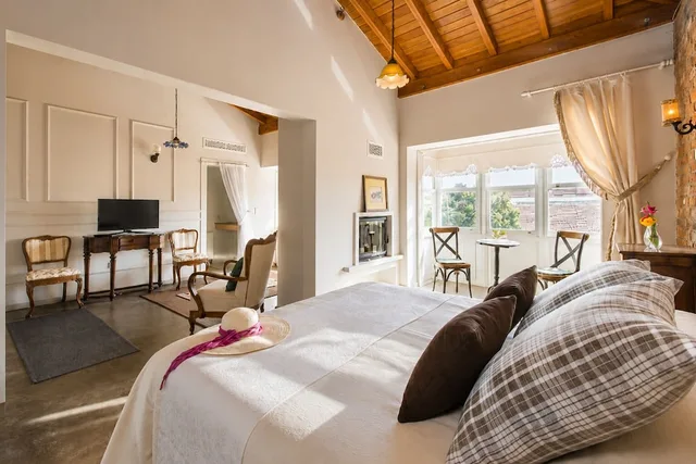 جناح جونيور بسرير فردي، Alacati Kostem Hotel 2/10