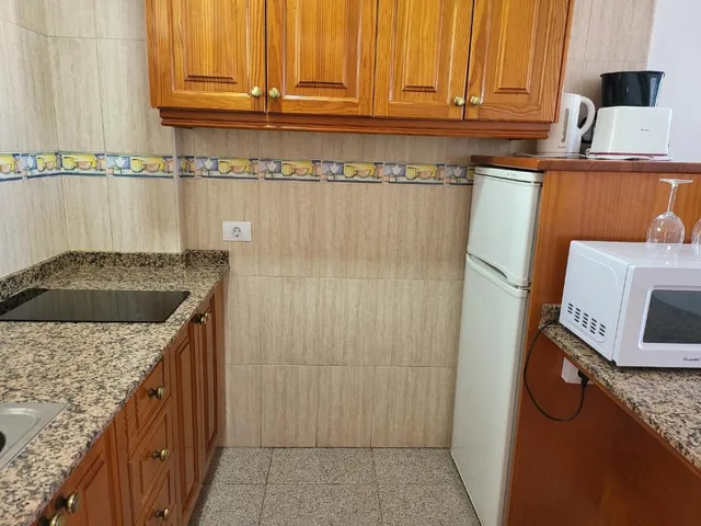 شقة بشرفة، Las Camelias 6/7