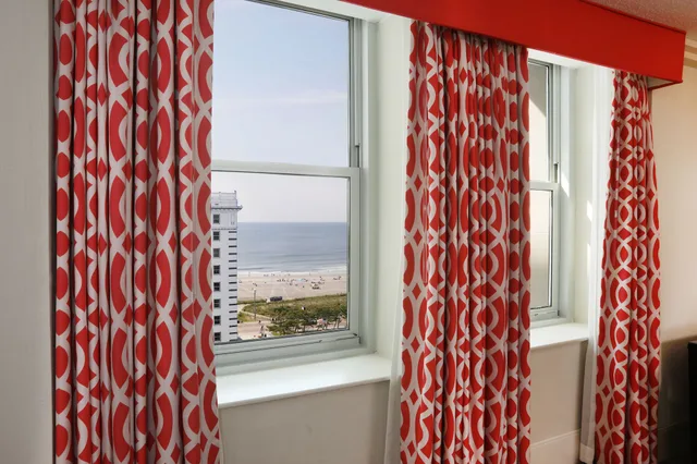 Deluxe, 2 Queen Beds, Resorts Casino Hotel Atlantic City 8/8