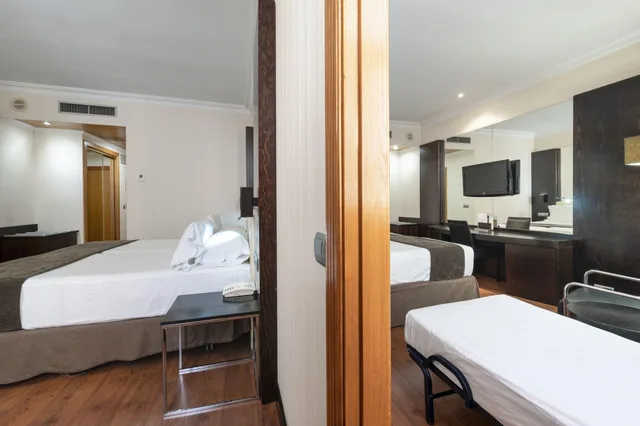 غرفة متصلة عائلية، Hotel Saray 8/10