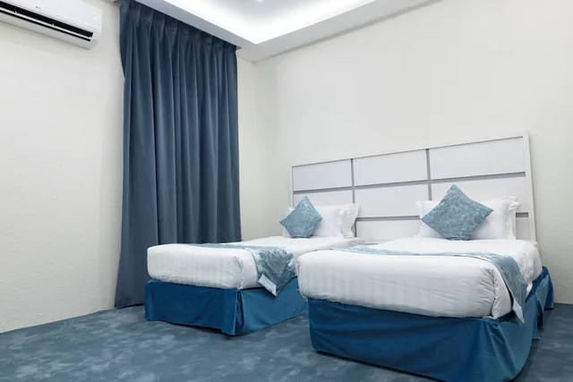 غرفة كلاسيكية مفردة بسرير كينج، Garden View Hotel 2/7