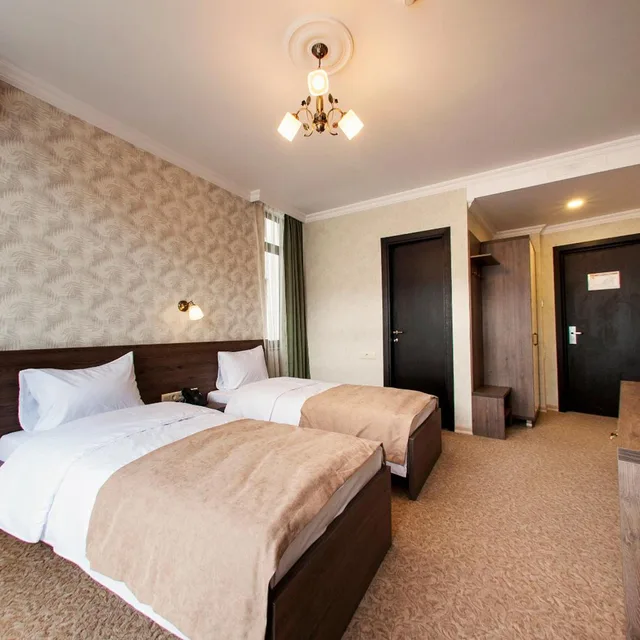 غرفة سوبيريور بسريرين منفصلين، Old Garden Hotel 10/10