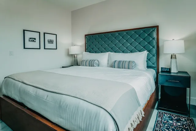 جناح بسريرين كينج بغرفتي نوم، Colton House Hotel 2/2
