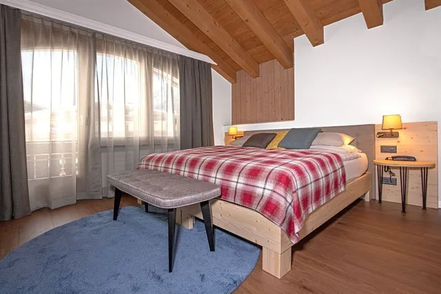 شقة عائلية بسريرين مزدوجين بشرفة، Hotel Simi 1/3