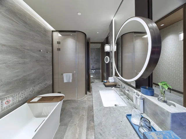 غرفة قياسية بسريرين منفصلين بإطلالة على النهر، Hualuxe Hotels And Resorts Nanjing Yangtze River 4/6