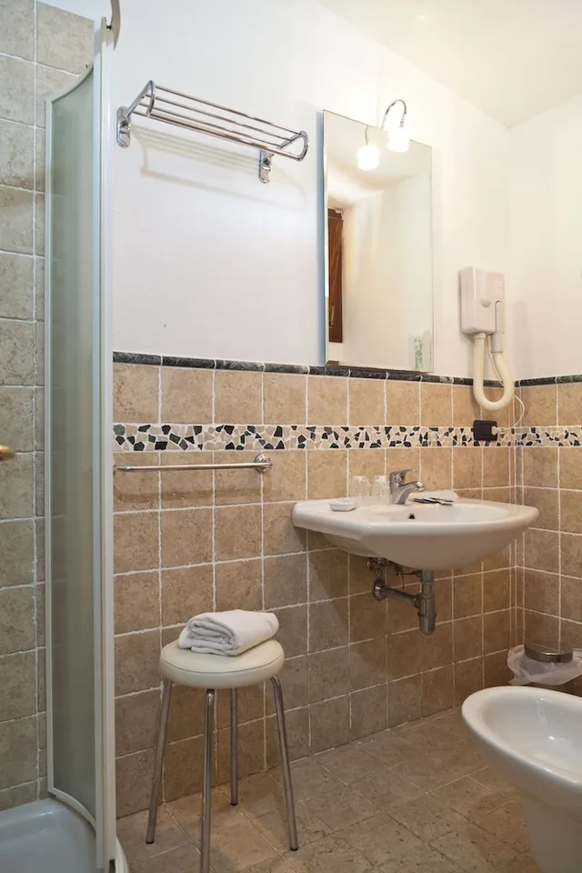 غرفة سوبيريور بسرير مزدوج، Pausania Inn 5/7