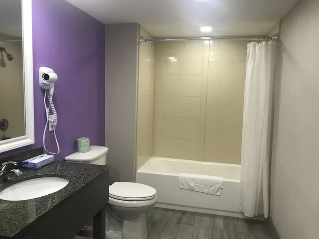 جناح ديلوكس بسريرين مزدوجين، Alamar Resort Inn 3/4