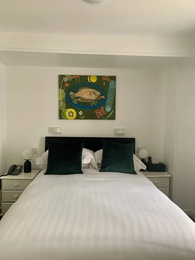 غرفة عائلية بسرير مزدوج مع أريكة، Sarum Hotel 4/10