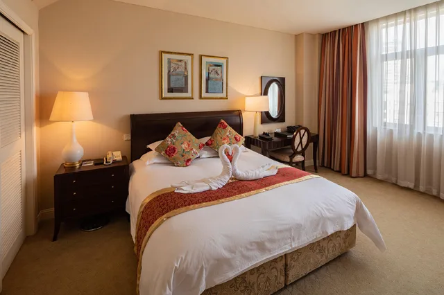 غرفة ديلوكس بسرير كوين، Broadway Mansions Hotel 1/2