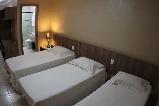 غرفة كومفورت بسرير مزدوج وسرير فردي، Amuarama Hotel 9/10