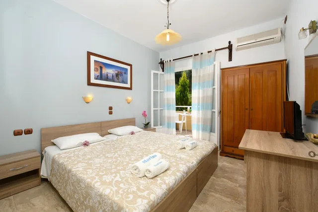 1 Bedroom, Traditional, Apartment, Double Bed, Sofa, Marina Apartments And Studios 1/4