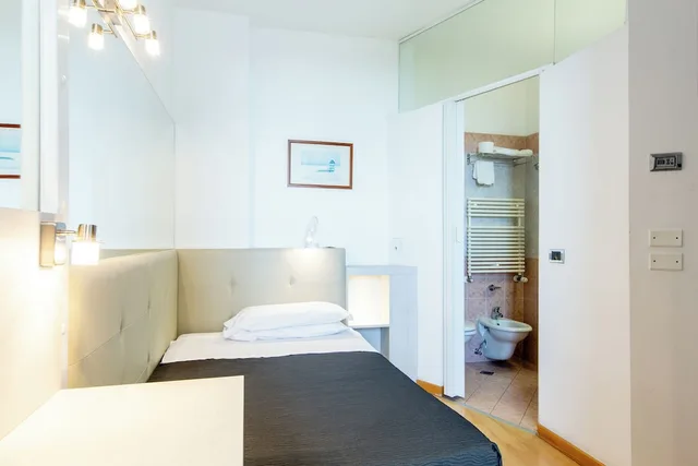 غرفة مفردة بسرير فردي، Hotel Baltic Riccione 5/8