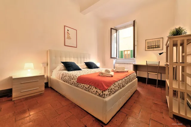 3 Bedrooms, City, Apartment, Queen and Twin Beds, Sofa، Wine Apartments Florence Colorino 1/5