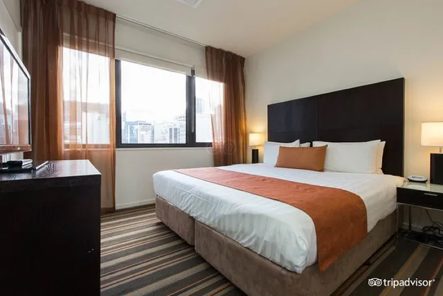 غرفة تنفيذية بغرفتي نوم، Urban Apartments Melbourne on Elizabeth 1/1