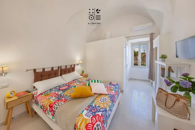 غرفة سوبيريور بسرير كوين، Relais Il Chiostro 2/5