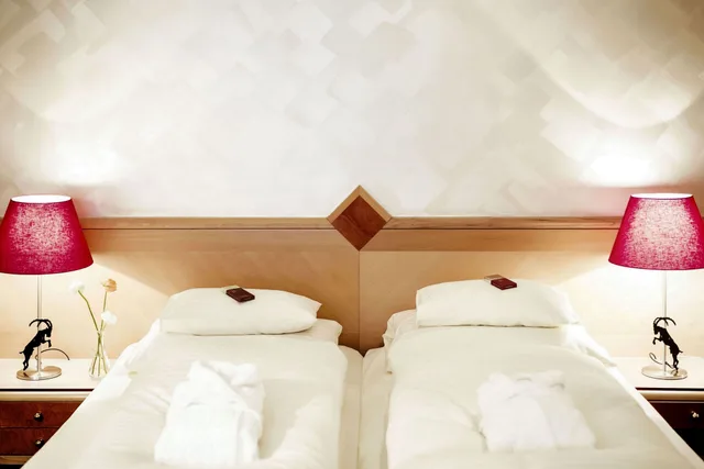 غرفة بسرير مزدوج، Hotel Schrofenstein 2/3