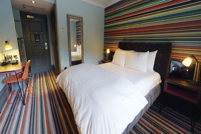 غرفة بسرير كينج، Village Hotel Wirral 2/9