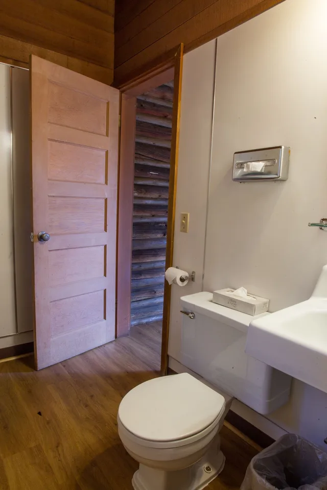 كابينة بسريرين مزدوجين بغرفة نوم واحدة، Colter Bay Village 1/2