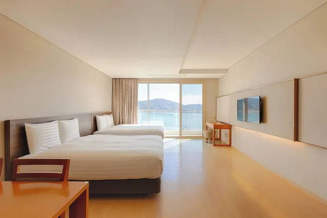 Family, 2 Double Beds, Ocean or Ocean View، Sono Calm Geoje 1/3