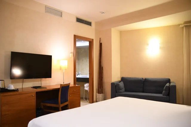 غرفة سوبيريور بسرير مزدوج، Hotel Palacio de Tudemir 4/7