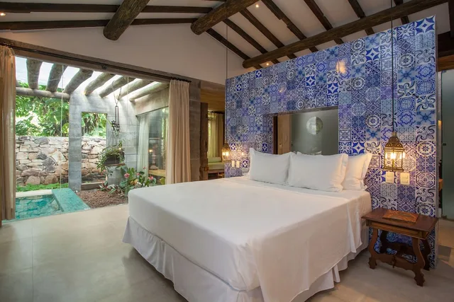 غرفة رومانسية بسرير كينج بمسبح خاص، Hotel De Lencois 1/1