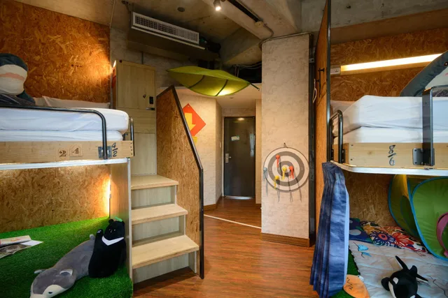 غرفة عائلية بسريرين مزدوجين وأسرّة بطابقين، Hualien Wow Hostel 1/1