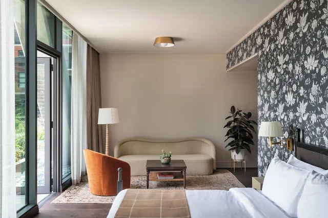 غرفة ركنية بسرير كينج بشرفة لذوي الإعاقة، FORTH Hotel Atlanta 2/3