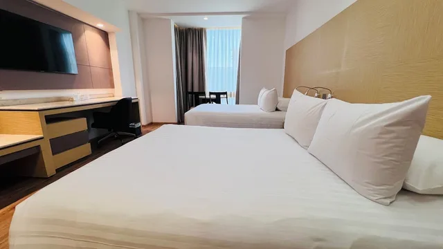 جناح بسريرين مزدوجين، Ramada by Wyndham Mexico City Santa Fe 3/10
