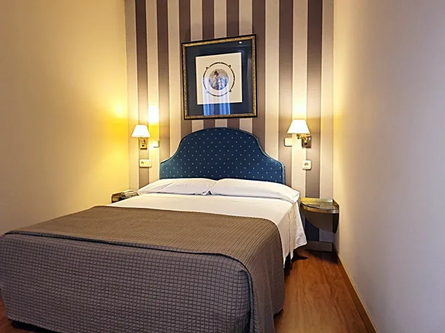 غرفة قياسية مفردة، Hotel Imperial 2/4