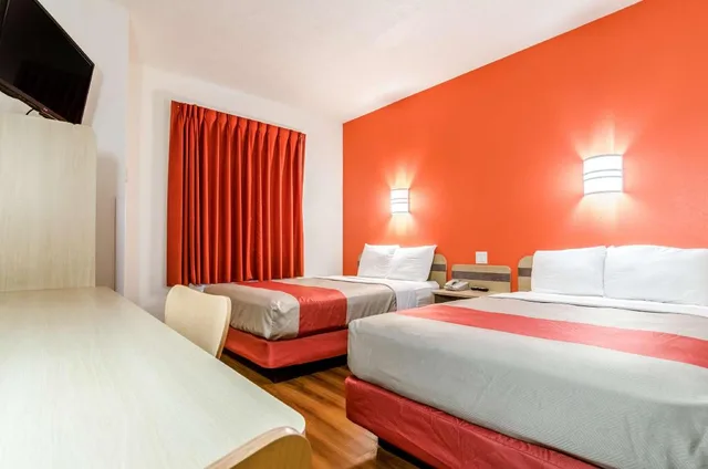 2 Full Beds - Non-Smoking، Motel 6 Kearney, NE 2/10