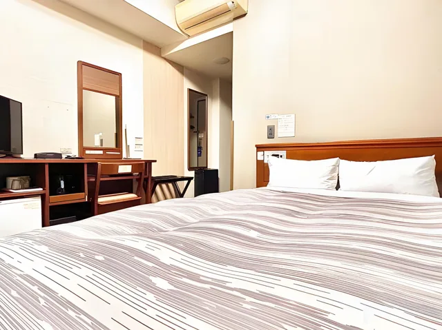 غرفة بسرير نصف مزدوج للمدخنين، Hotel Route-Inn Kanda Ekimae 2/4