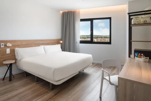 Superior, Double Bed, B&B HOTEL Ecija 4/9