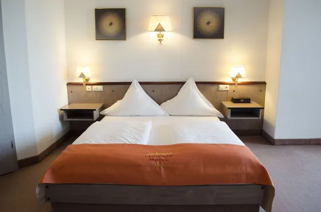 Family, Quadruple, Double Bed, Garden View, Sofa, Leipziger Hotel 3/5