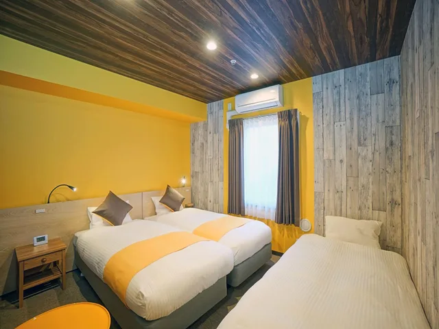 Room, Twin Beds, with Extra Bed, La'gent Hotel Tokyo Bay 2/2