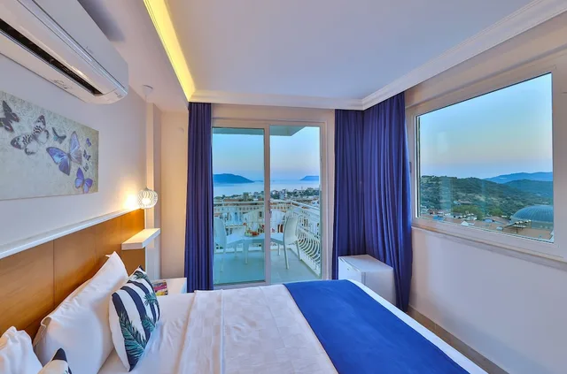 غرفة قياسية بإطلالة على البحر، Kas Artemis Hotel 1/4
