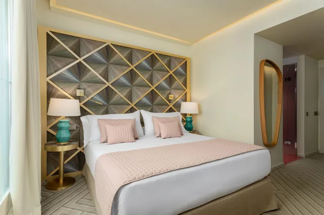 غرفة قياسية بإطلالة، Room Mate Macarena Gran Via 6/10