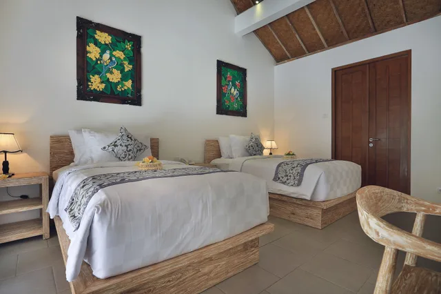3 Bedrooms, Deluxe, Villa, 1 Single and 2 Queen Beds, Pool View، Batu Agung Villas 3/8