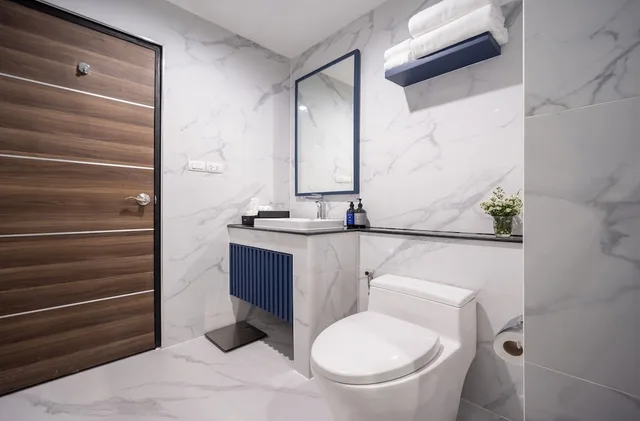 Suite, River View, Eastin Hotel Vientiane 4/6
