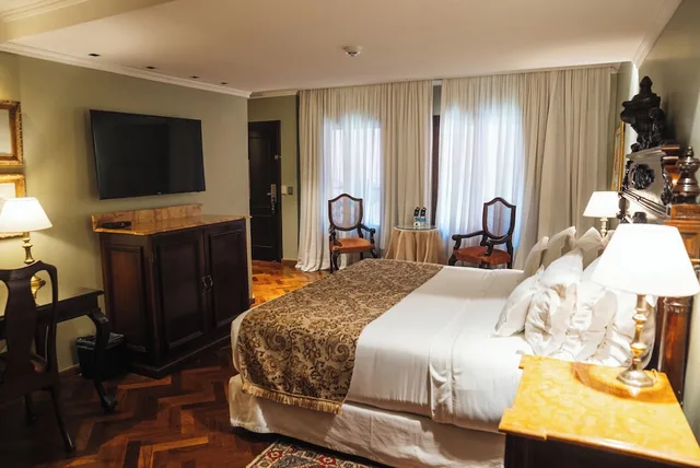 Senior, King Bed، Nino Hotel Boutique 3/7