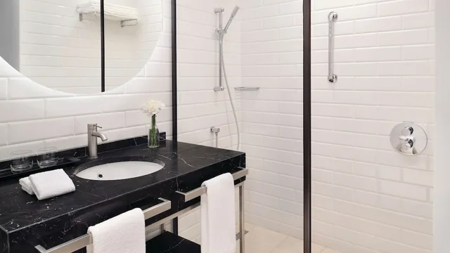 غرفة بريميوم بسرير كينج، InterContinental Amman (Jordan) 7/10