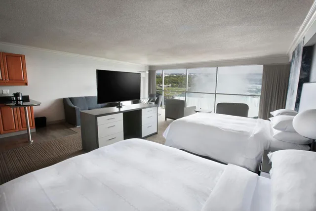 جناح رئاسي جونيور بسرير كينج، Niagara Falls Marriott on The Falls 2/7