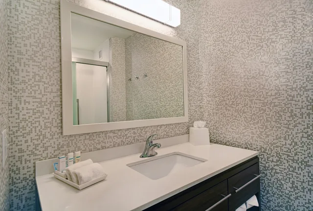 استوديو بسرير كينج لذوي الإعاقة، Home2 Suites By Hilton Beloit 3/5