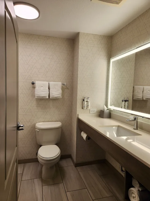 Standard, Queen Bed, Holiday Inn Express Hotel Suites Crawfordsville 4/4