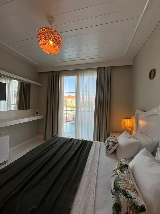 غرفة ديلوكس بشرفة، Alalucca Butik Otel - Adults Only 1/10