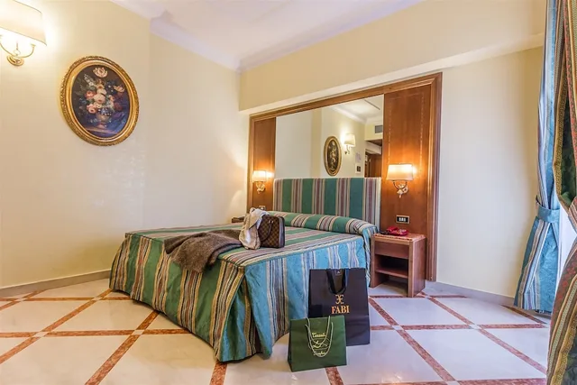 غرفة قياسية بسريرين منفصلين، Raeli Hotel Noto 2/8