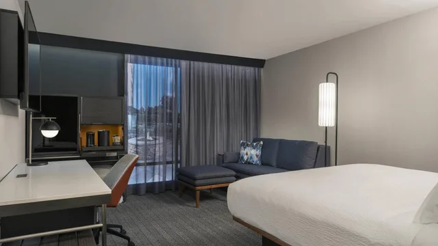 جناح بسرير كينج لذوي الإعاقة، Courtyard by Marriott San Diego Miramar 1/5