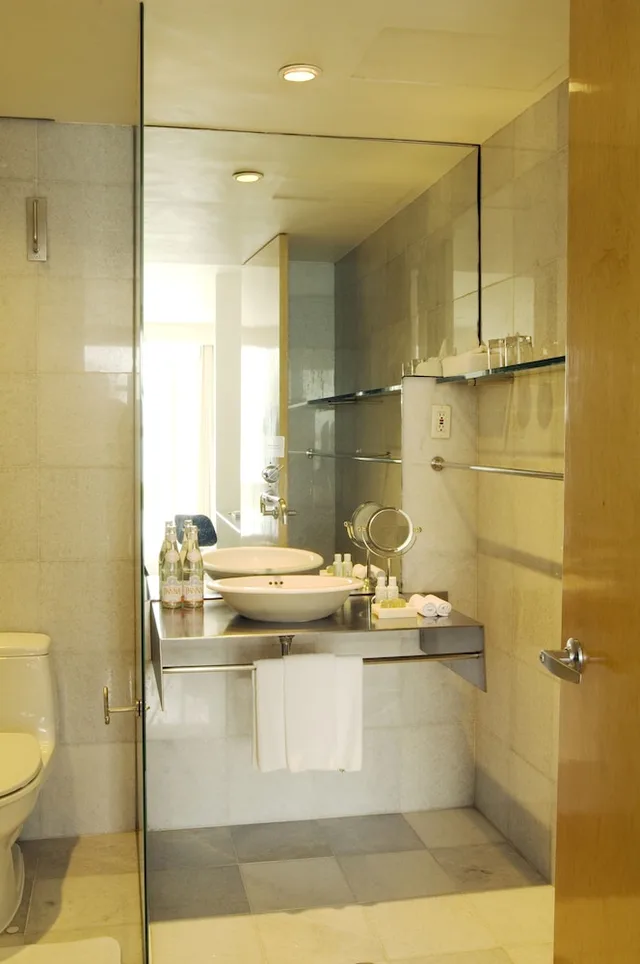 غرفة ديلوكس بسرير كينج، Habita, Mexico City, a Member of Design Hotels 2/2